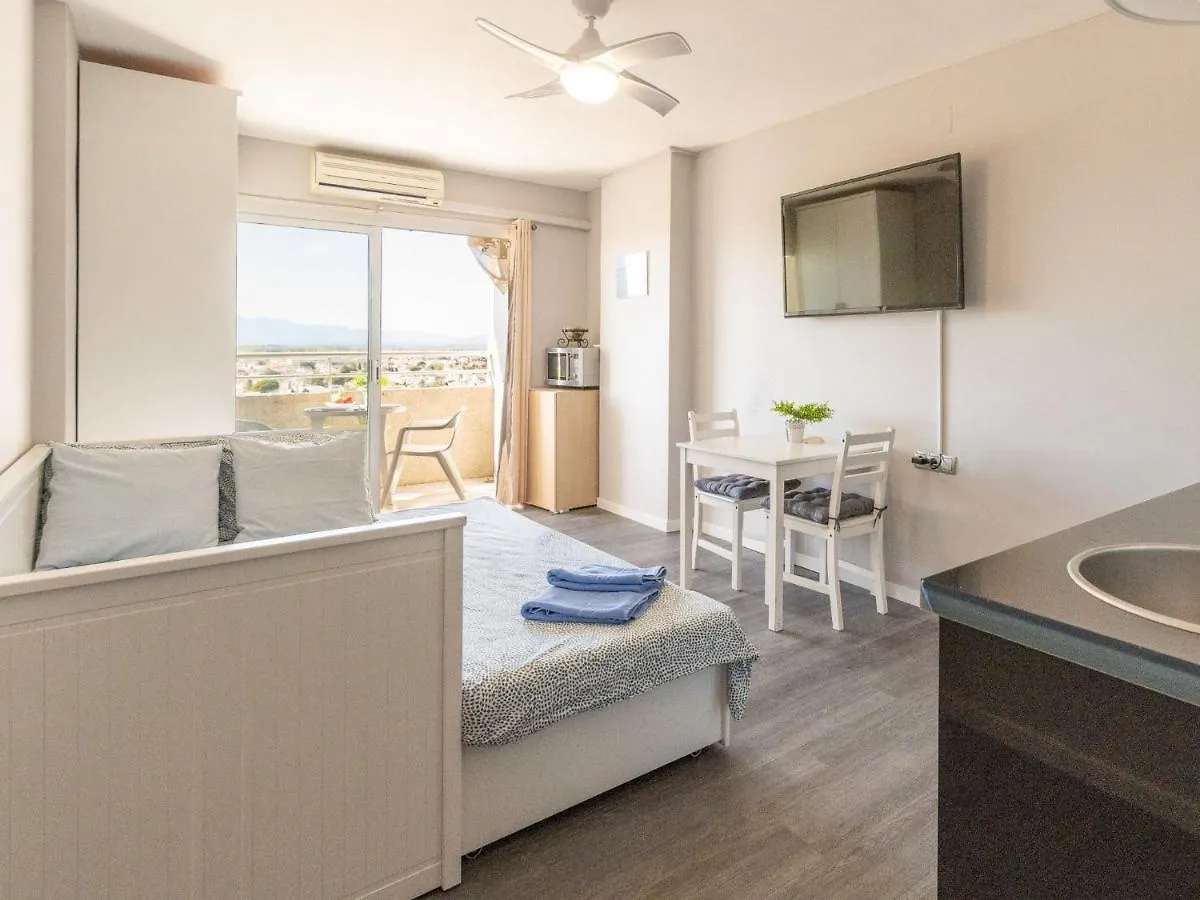 Apartment Studio Miami By Interhome Empuriabrava
